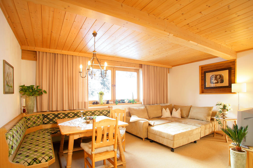 Der Muhlberghof Aparthotel Ellmau Room photo