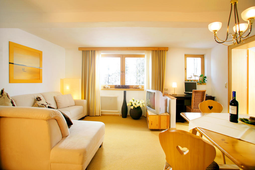 Der Muhlberghof Aparthotel Ellmau Room photo